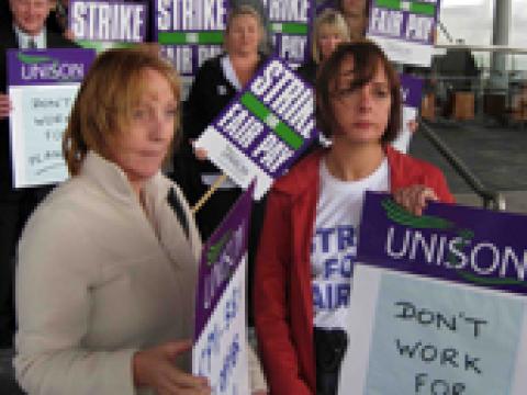 First round of airport strikes called off | libcom.org